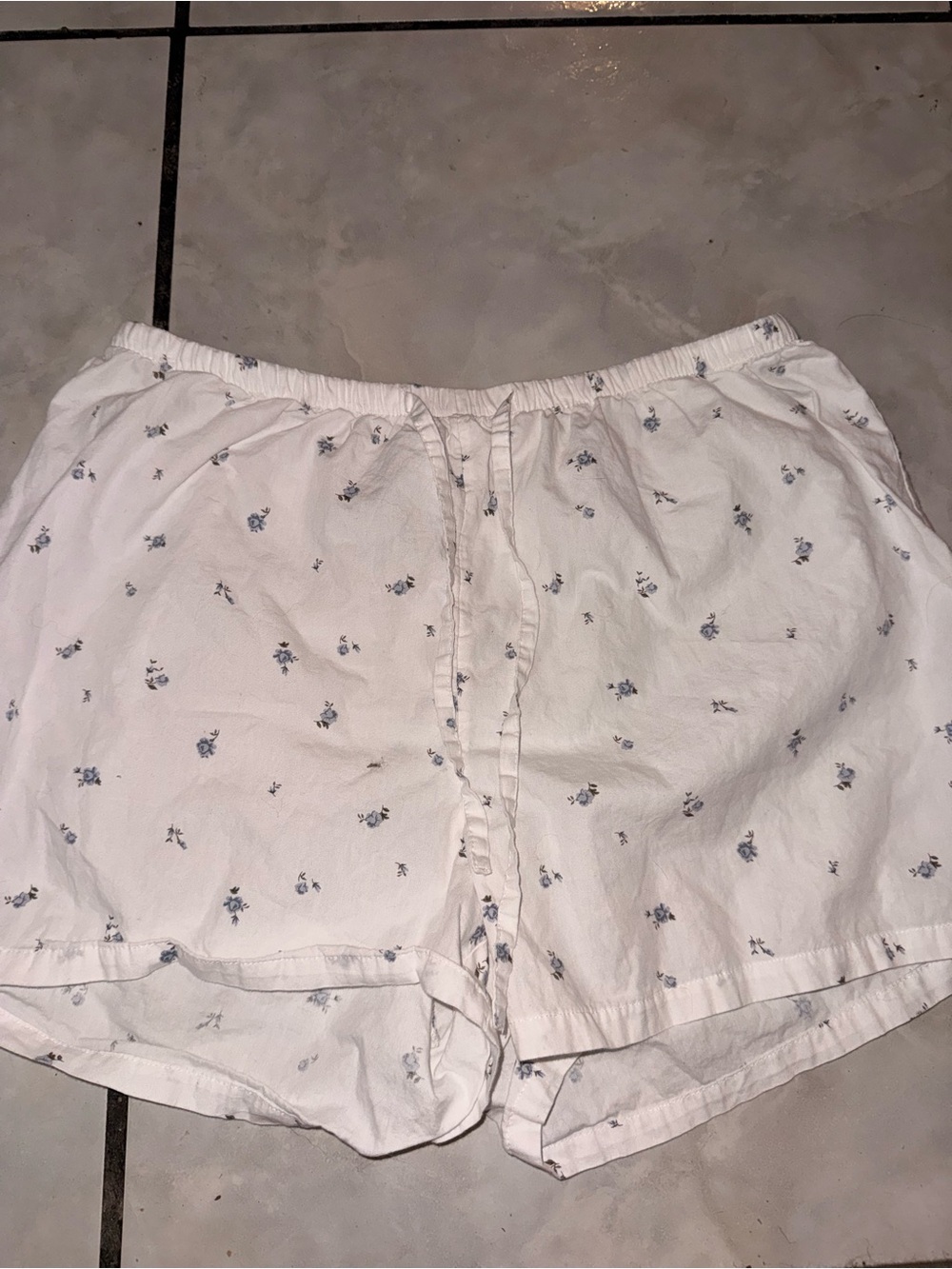 179. White Floral Cotton Lounge Shorts